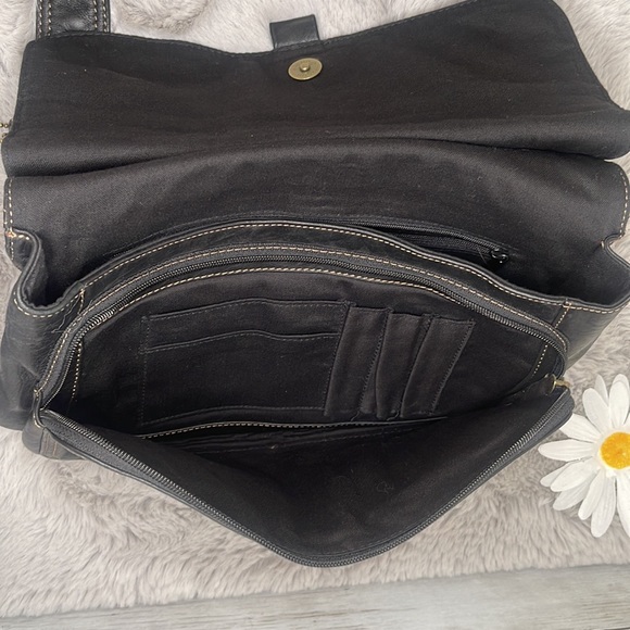 Fossil Black Leather Adjustable Crossbody, NWOT - Picture 6 of 13